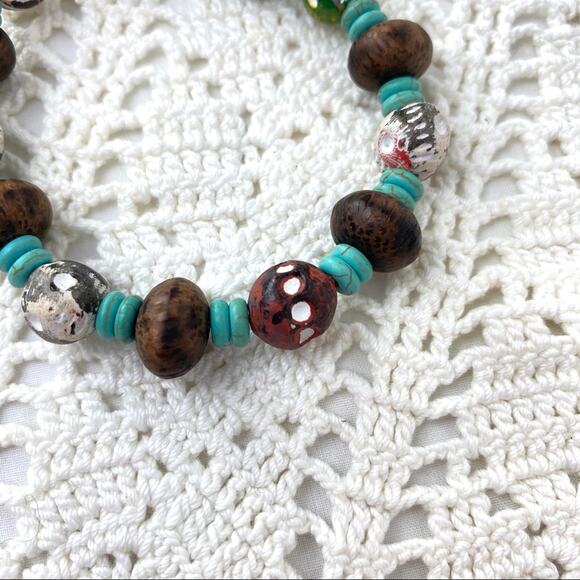 Turquoise Wood Beaded Stretch Bracelet - Picture 3 of 3